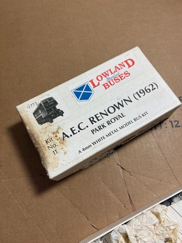 Poor box aec renown - aec,