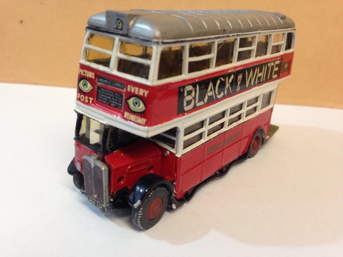 Kit built model white metal - built,